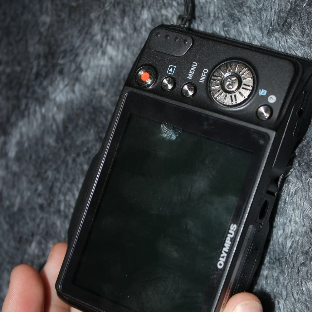 Olympus SZ 12 Digital Camera